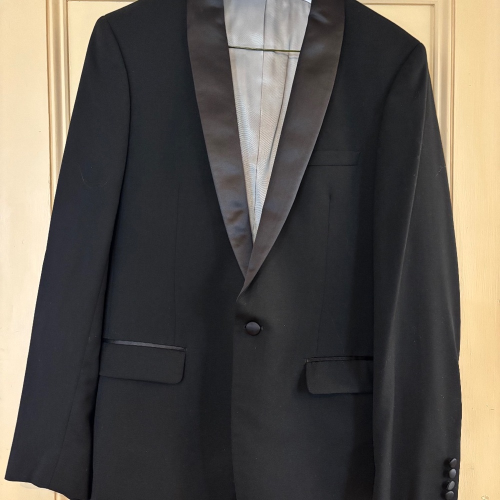 Calvin Klein Men's Classic Wool Tux Jacket and Trousers